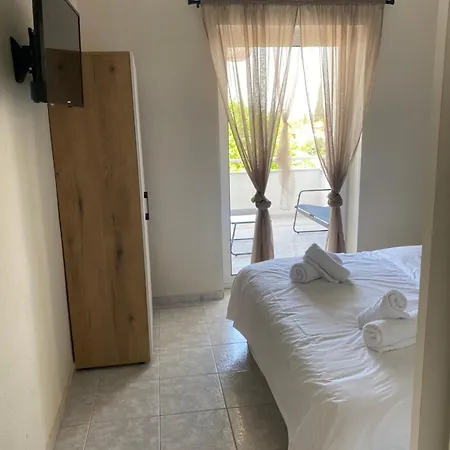 Sun & Sea Apartment *